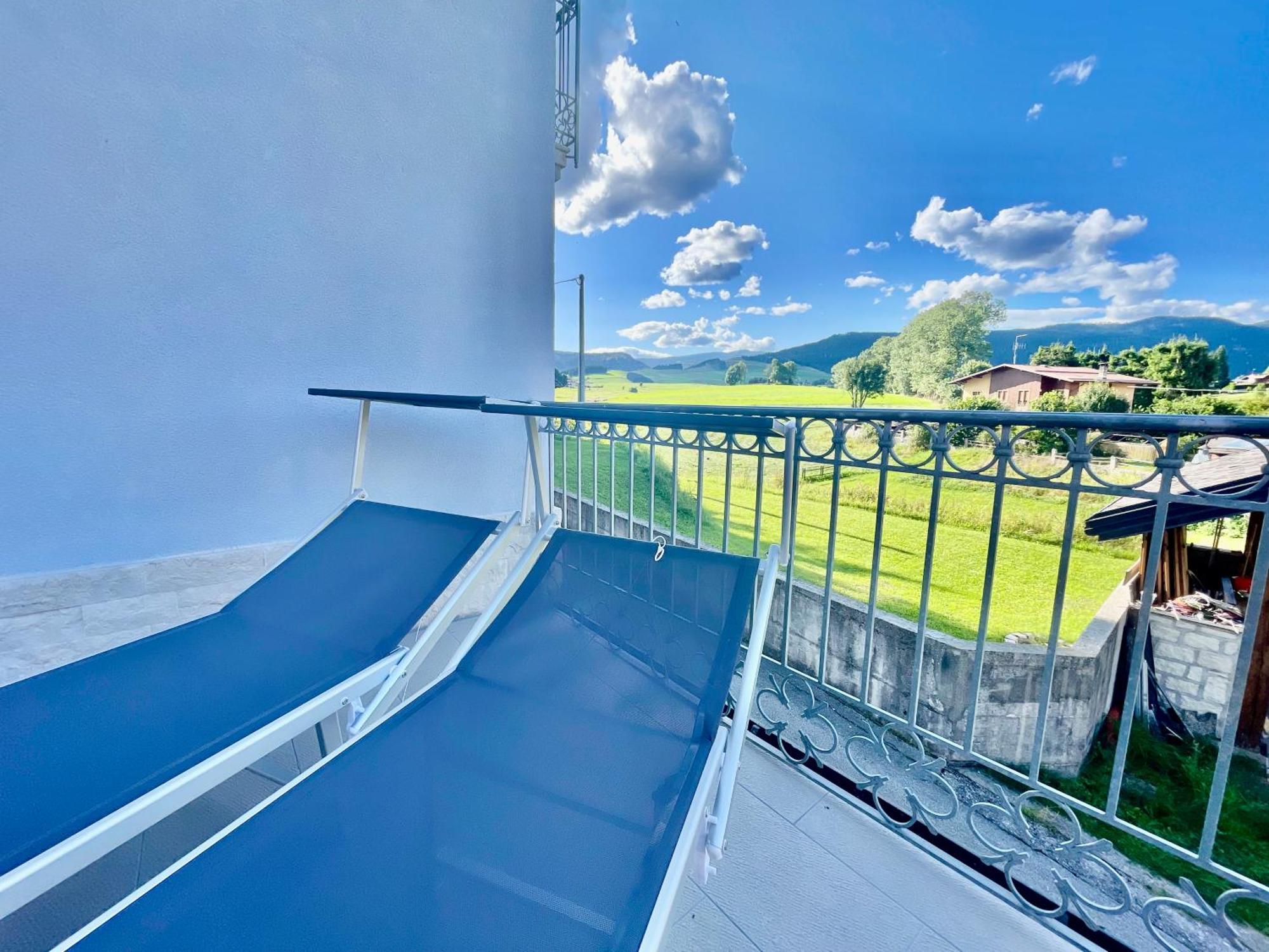 Villa Iris - La Prima Villa Vacanze Nell'Altopiano Азіаго Екстер'єр фото